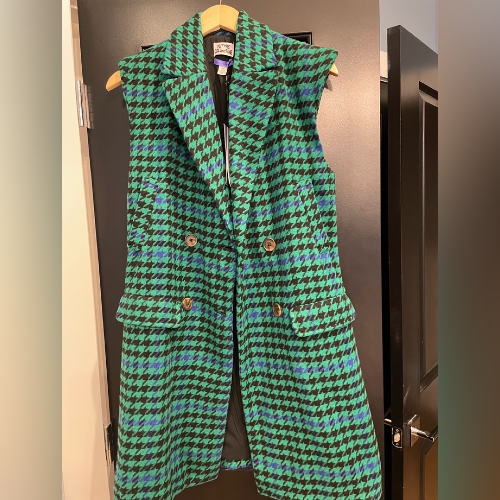FUTURE COLLECTIVE KAHLANA BARFIELD PLAID VEST XS